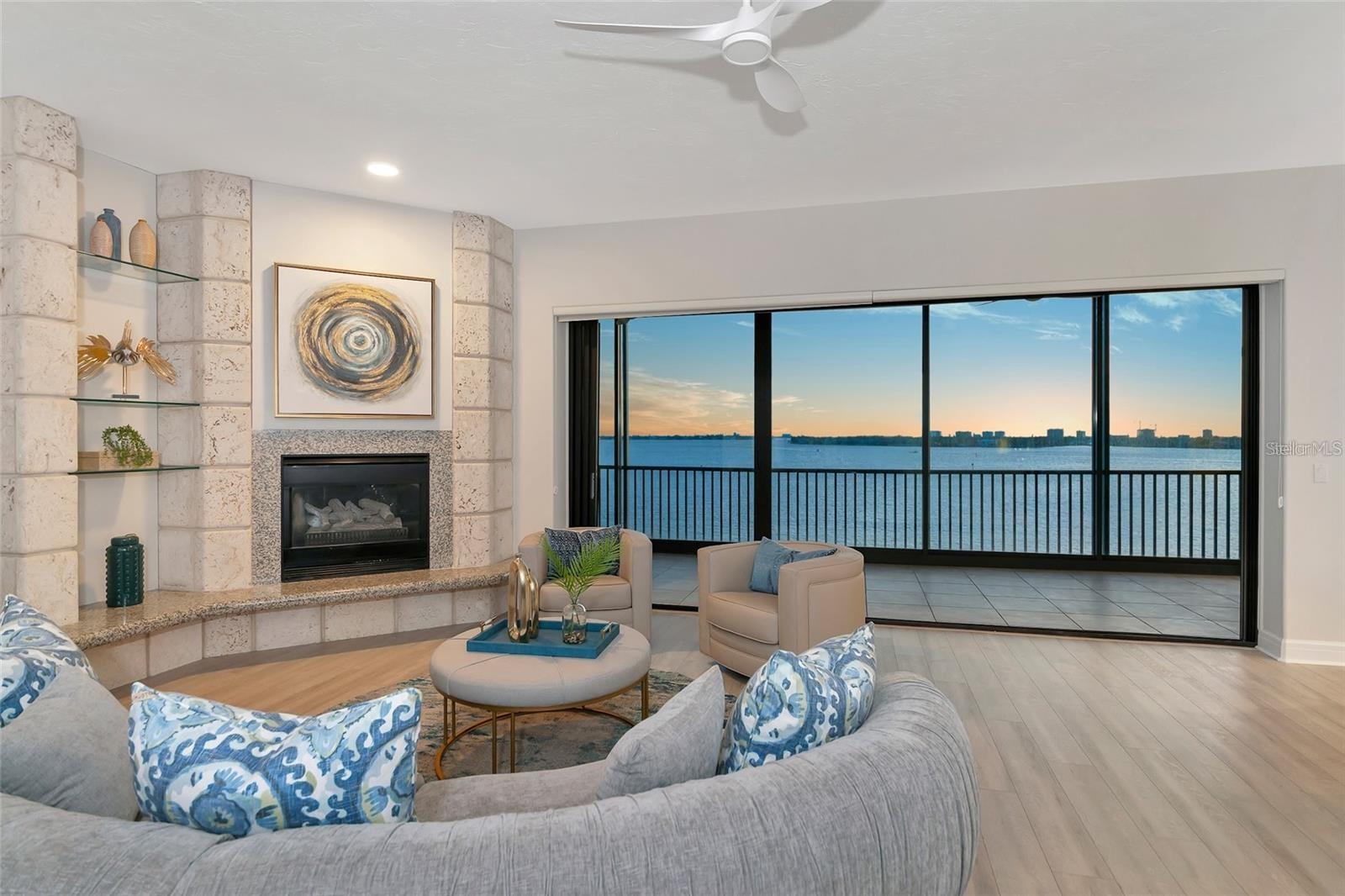 Image 11 of 20 For 378 Golden Gate Point 6