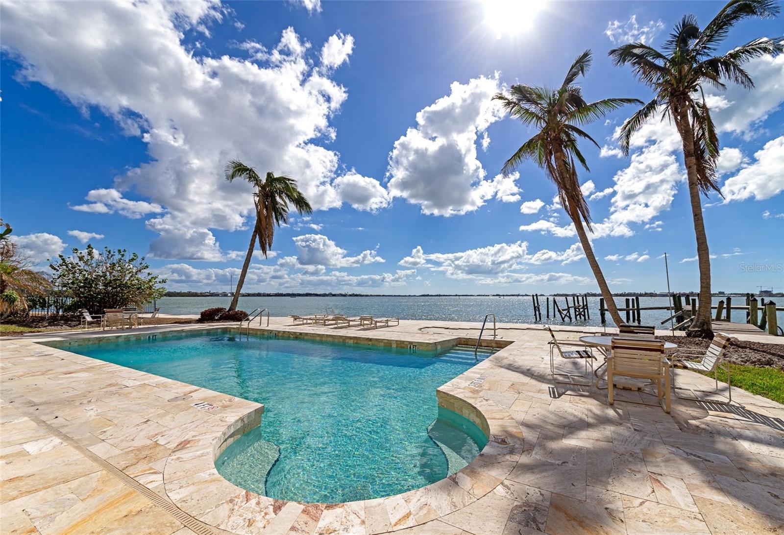 Image 18 of 20 For 378 Golden Gate Point 6