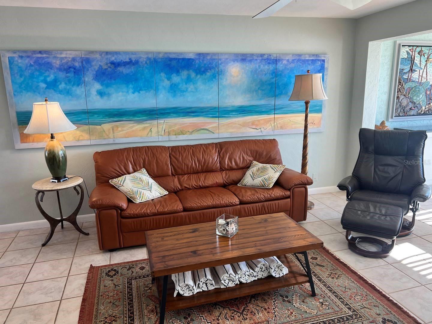 Image 3 of 25 For 6006 Midnight Pass Road 40