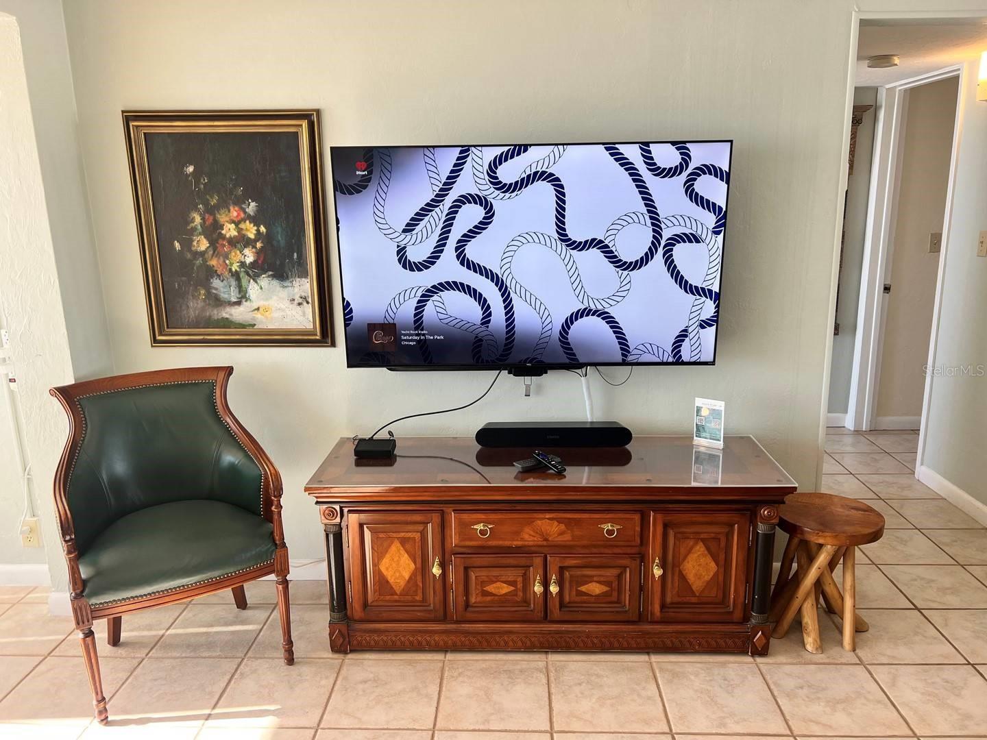 Image 4 of 25 For 6006 Midnight Pass Road 40