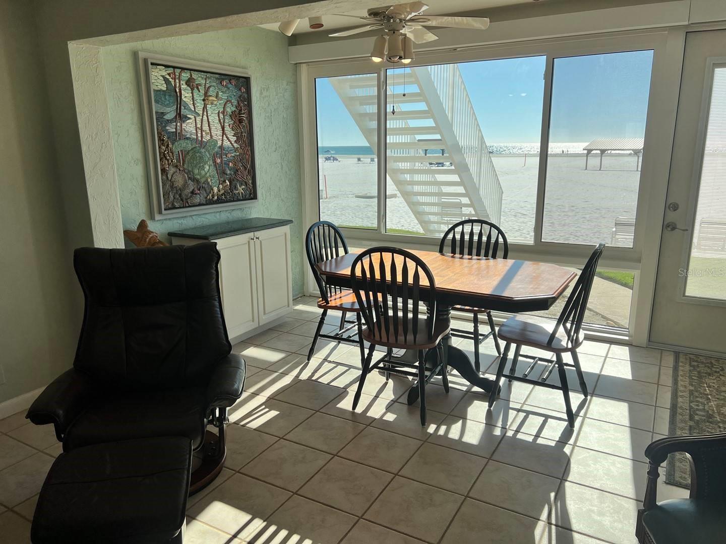 Image 5 of 25 For 6006 Midnight Pass Road 40