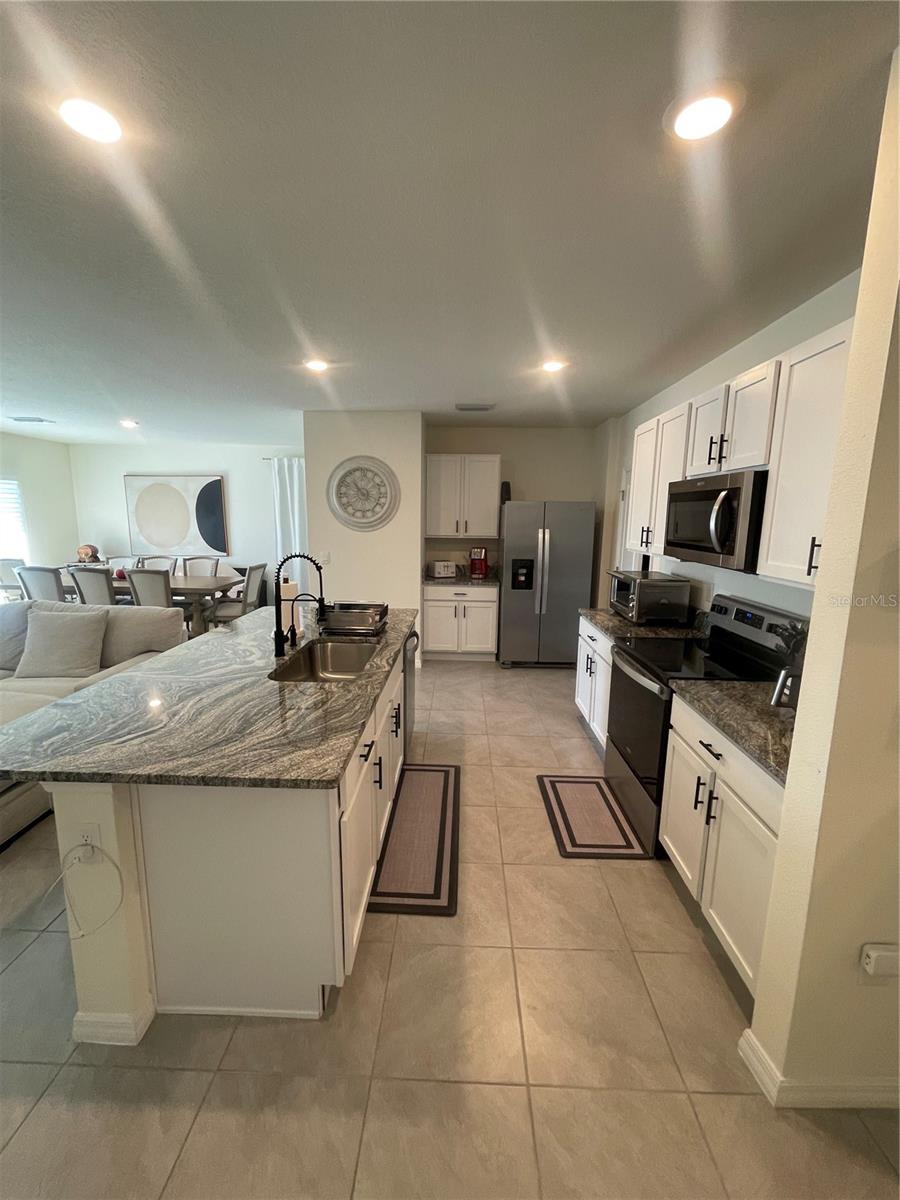 Image 3 of 22 For 33762 Jasmine Star Loop