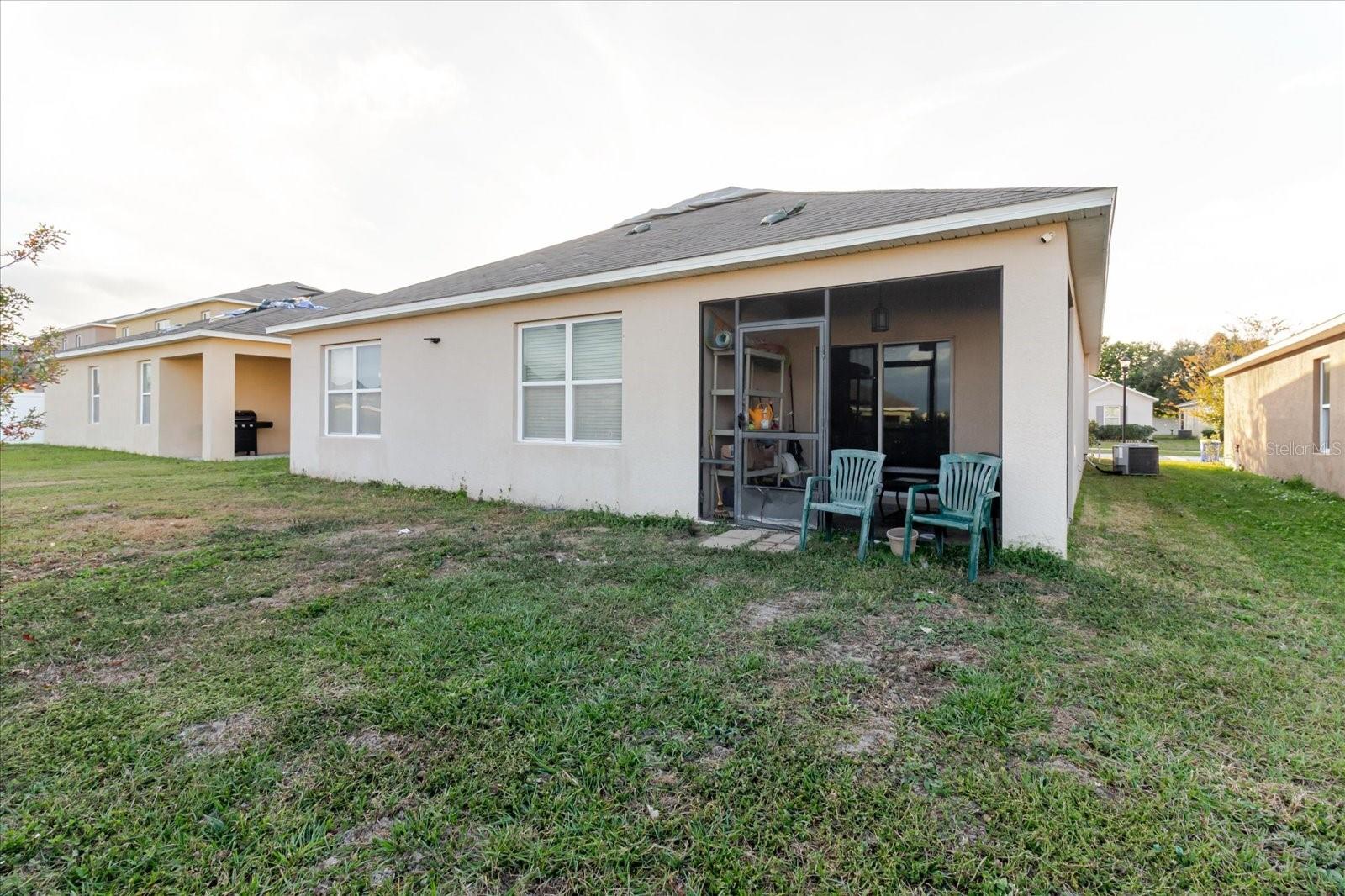 Image 11 of 63 For 525 Squires Grove Drive