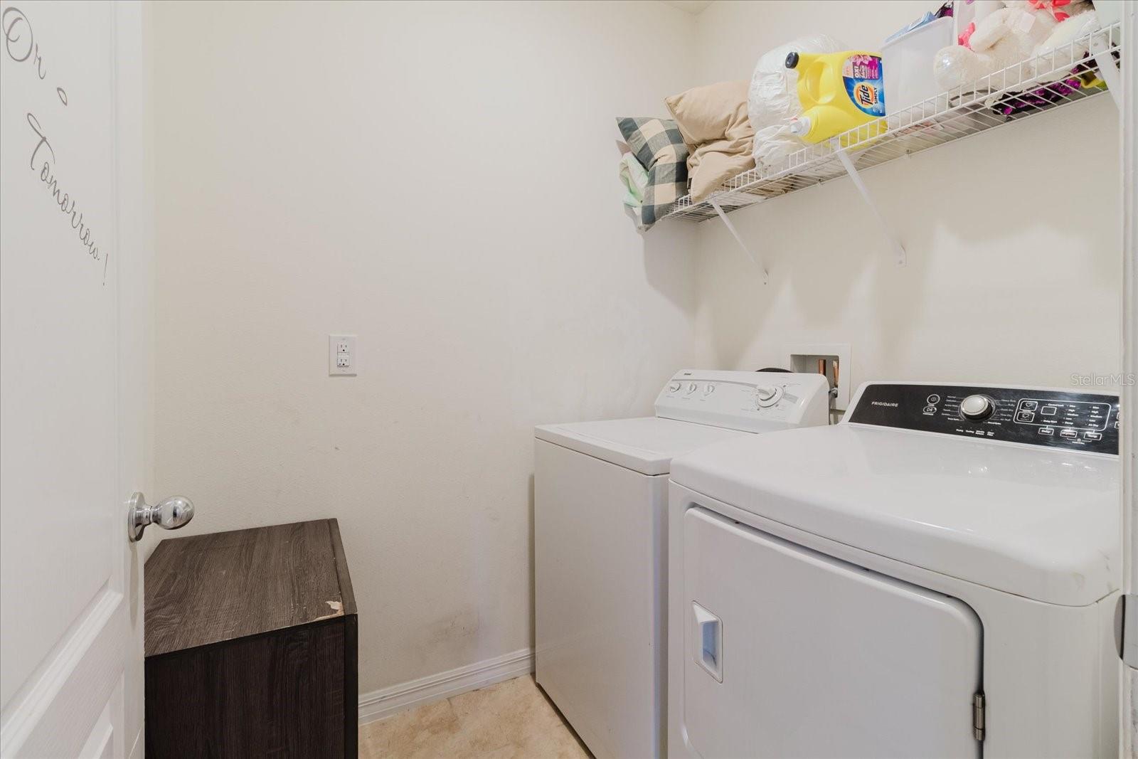 Image 16 of 63 For 525 Squires Grove Drive