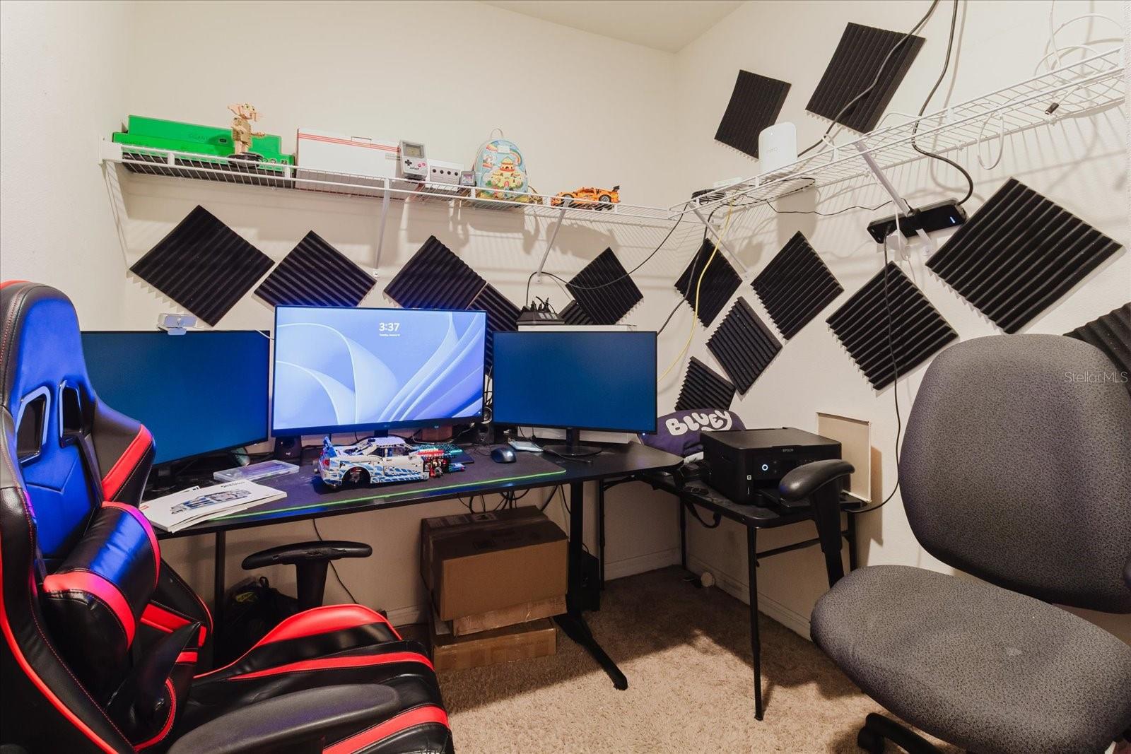 Image 17 of 63 For 525 Squires Grove Drive