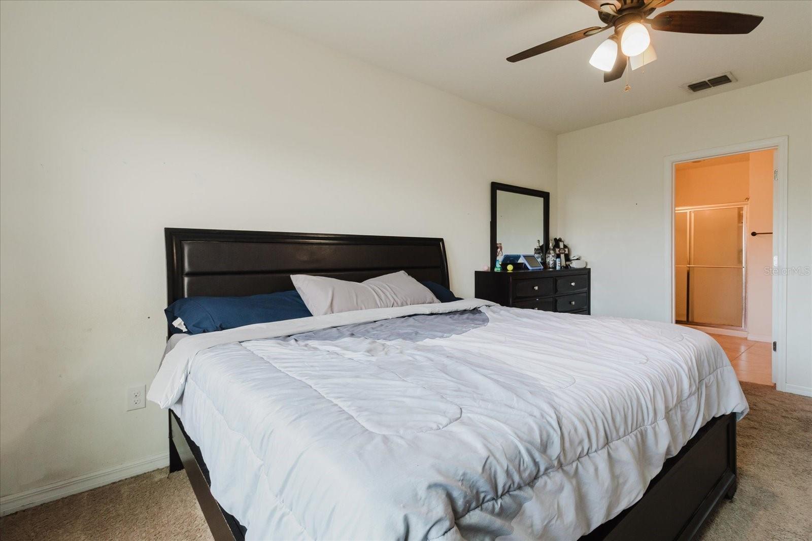 Image 24 of 63 For 525 Squires Grove Drive