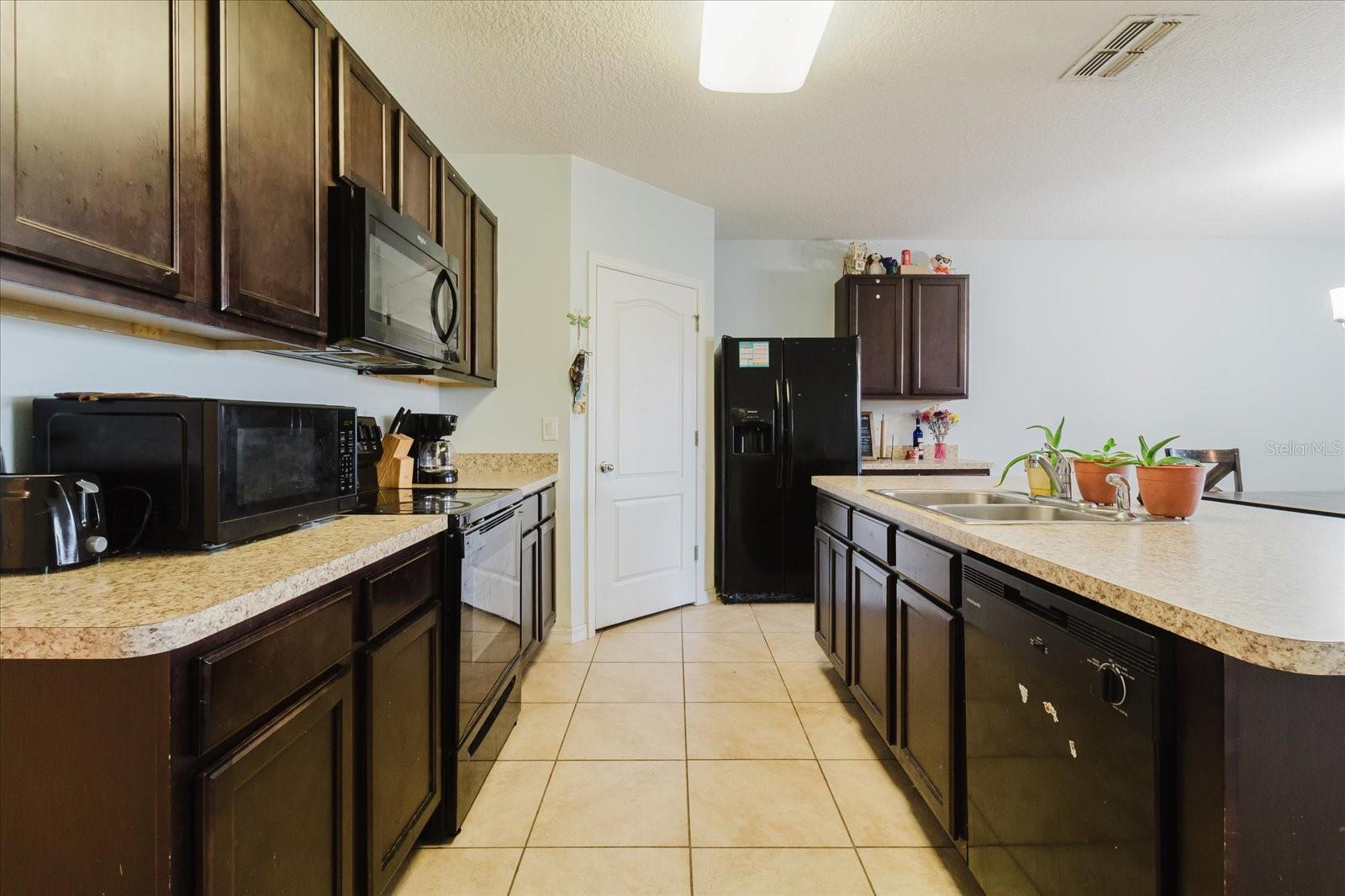 Image 44 of 63 For 525 Squires Grove Drive