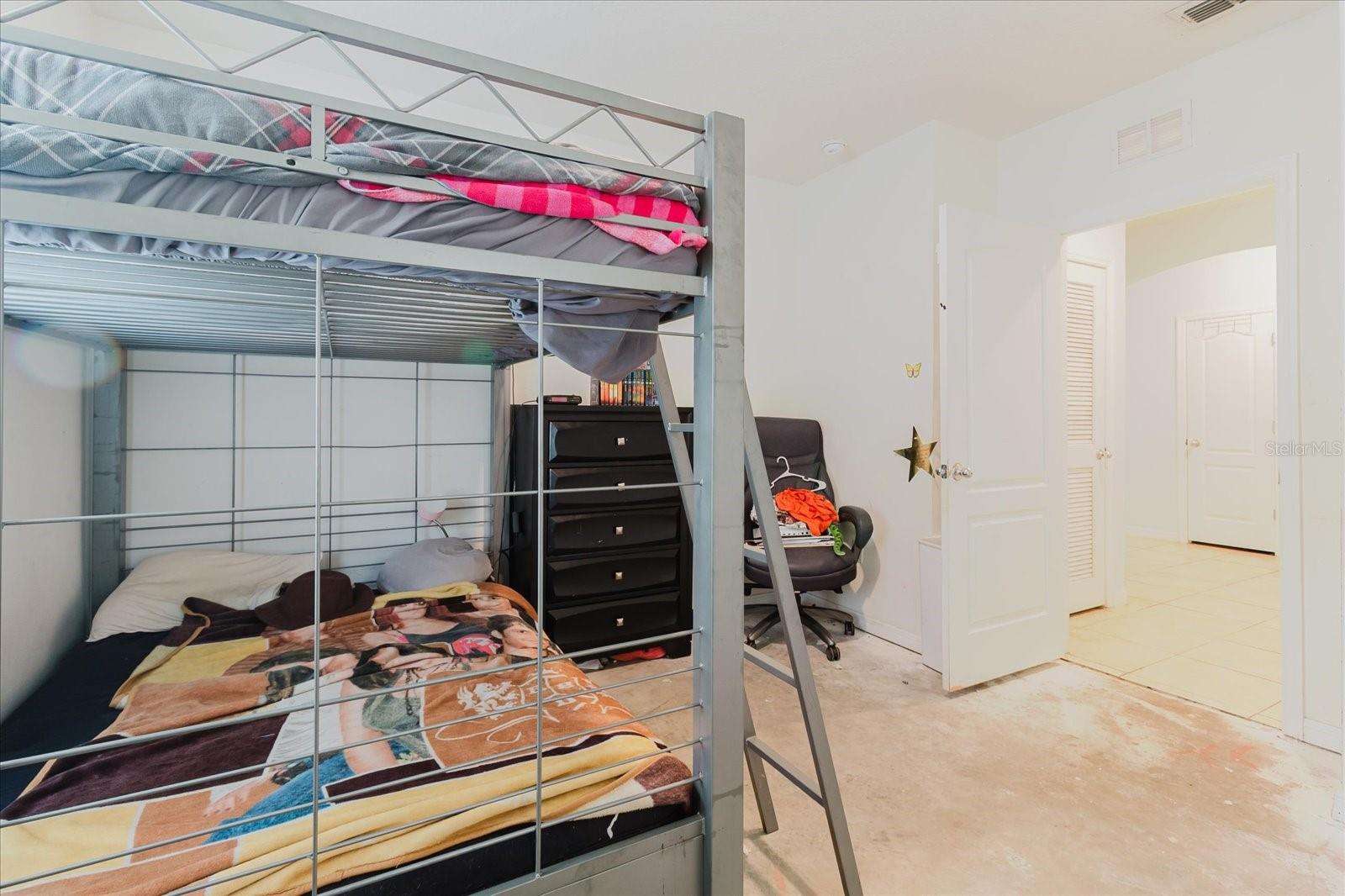 Image 46 of 63 For 525 Squires Grove Drive