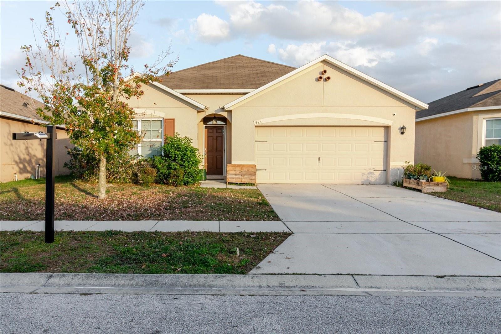 Image 6 of 63 For 525 Squires Grove Drive