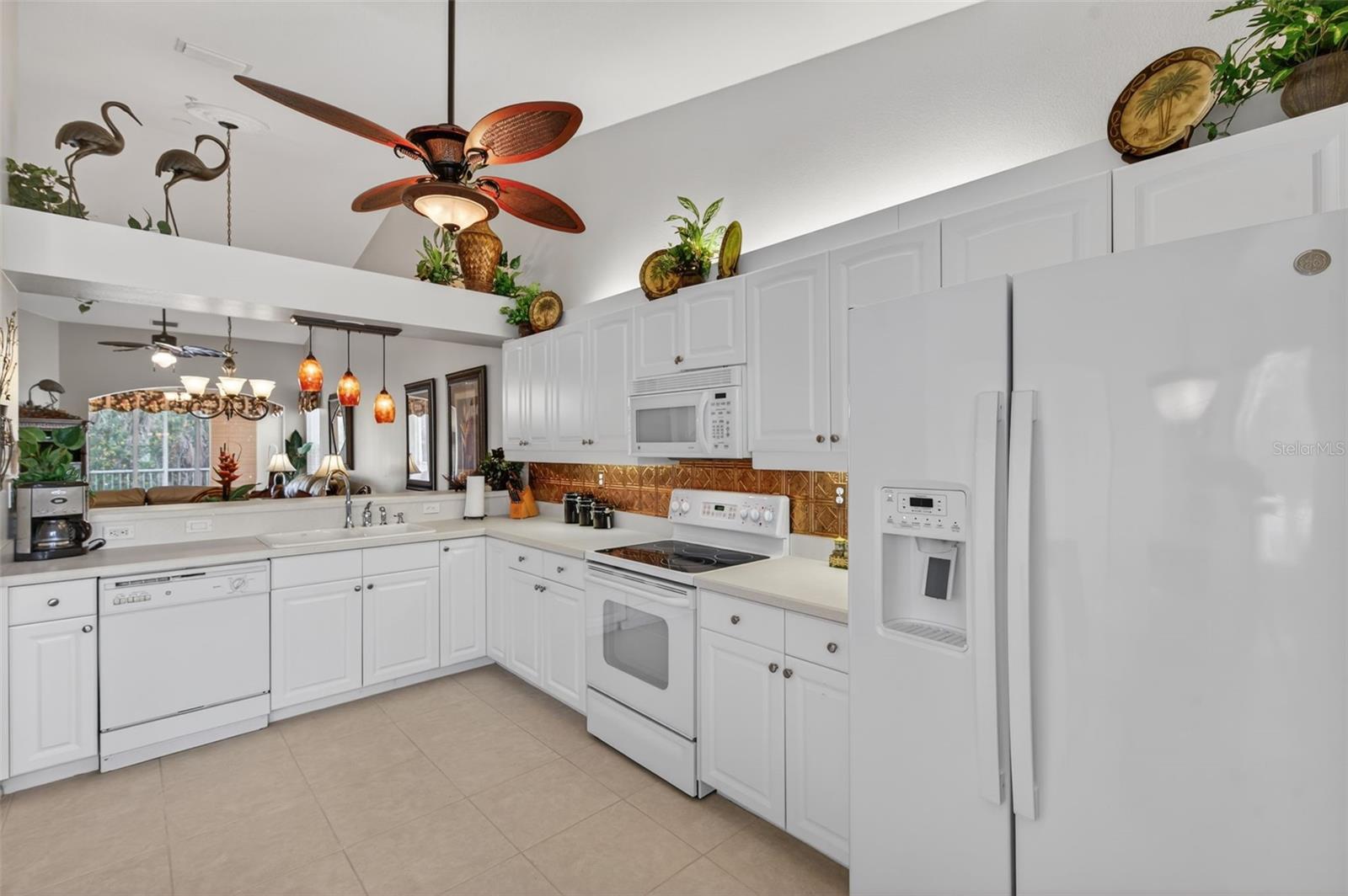 Image 19 of 100 For 1669 Monarch Drive 203