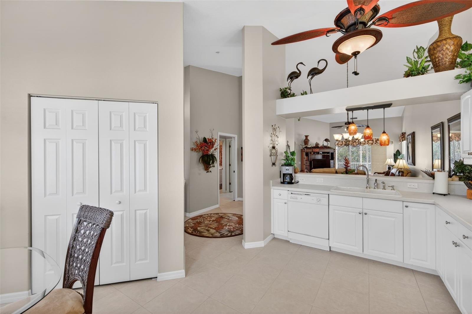 Image 21 of 100 For 1669 Monarch Drive 203