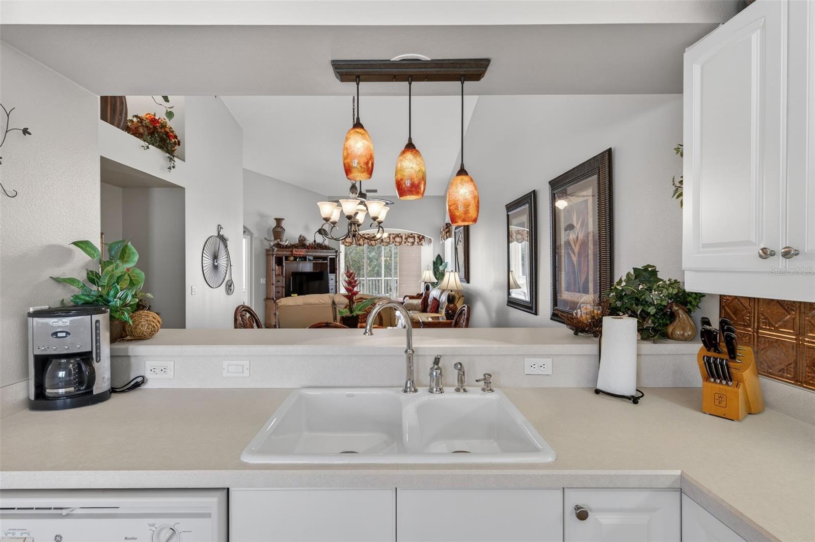 Image 22 of 100 For 1669 Monarch Drive 203