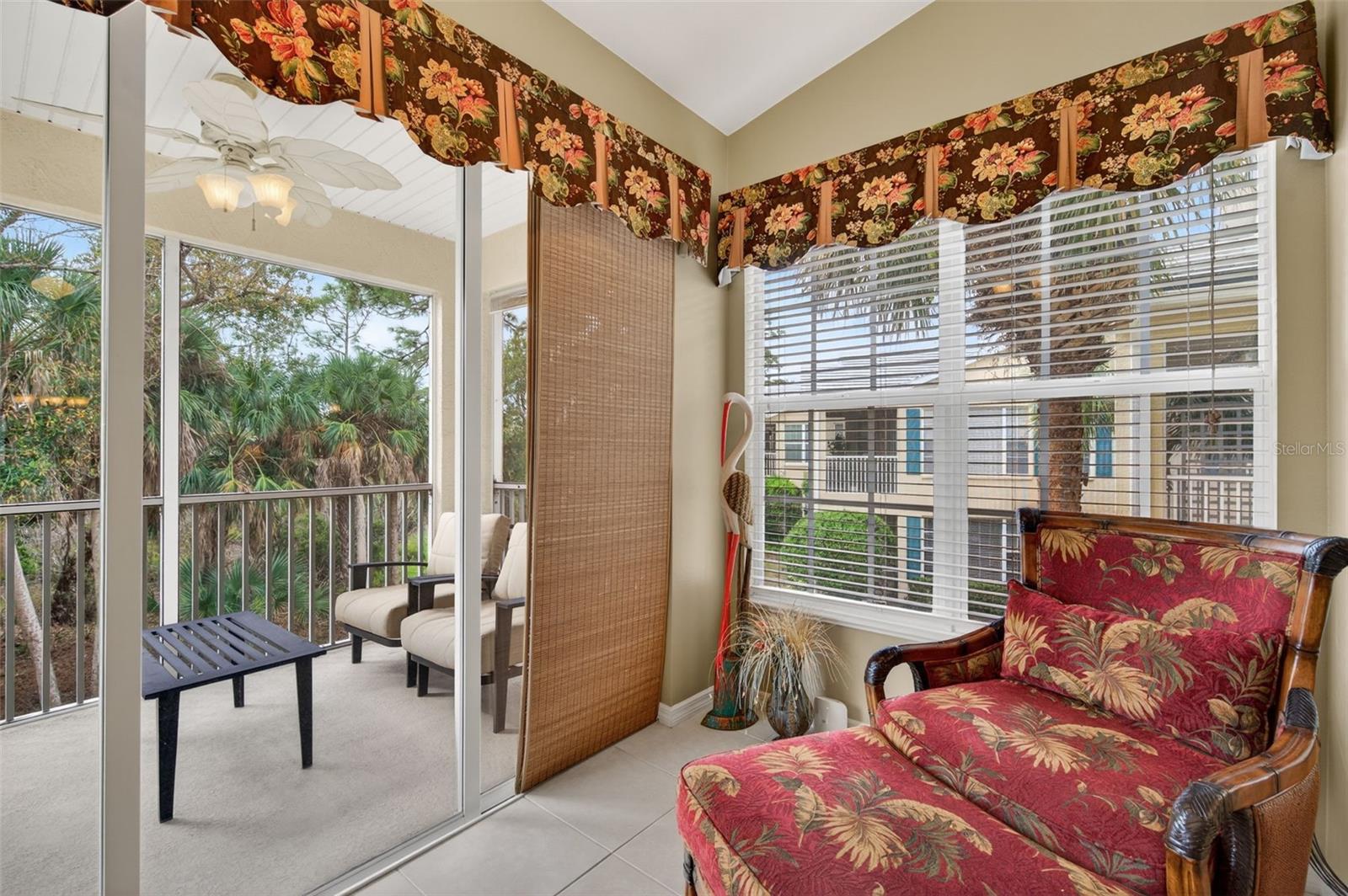 Image 37 of 100 For 1669 Monarch Drive 203