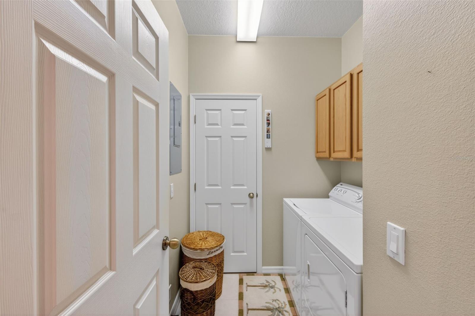 Image 52 of 100 For 1669 Monarch Drive 203