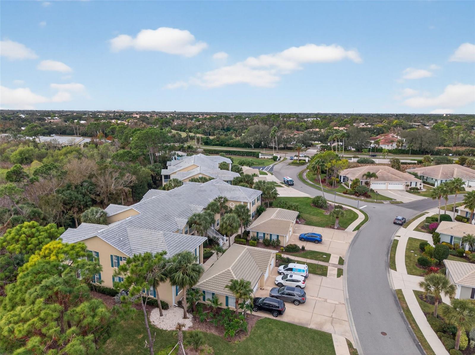 Image 82 of 100 For 1669 Monarch Drive 203