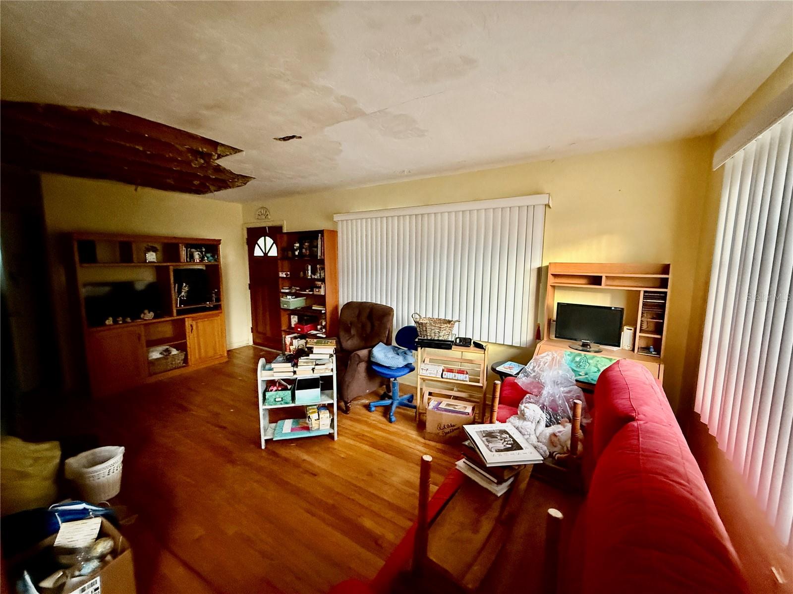 Image 13 of 22 For 1220 47th Street N