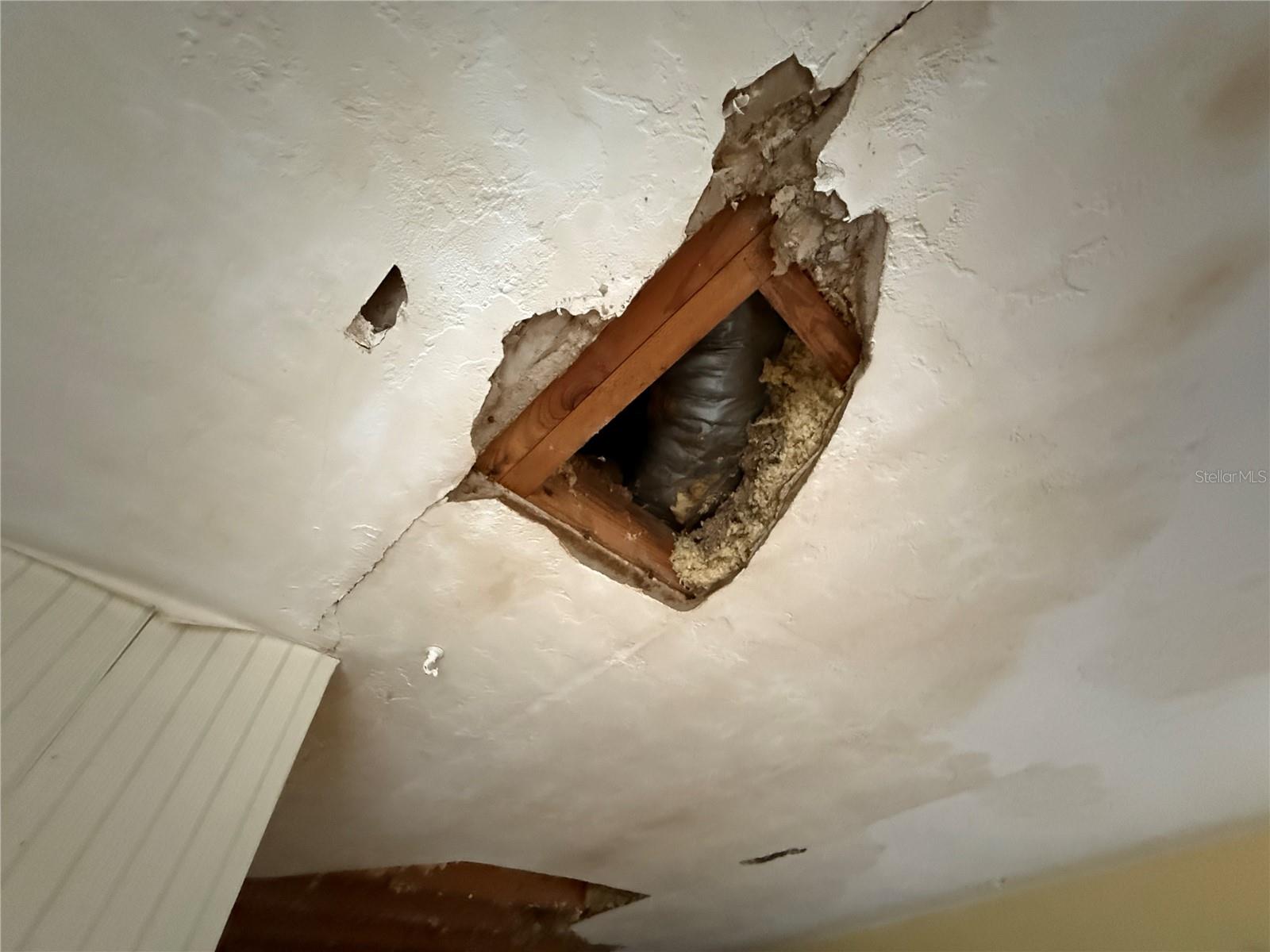 Image 20 of 22 For 1220 47th Street N