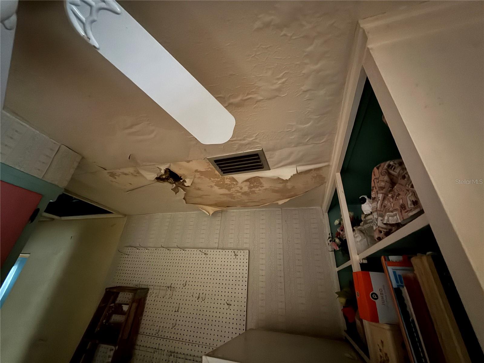 Image 21 of 22 For 1220 47th Street N