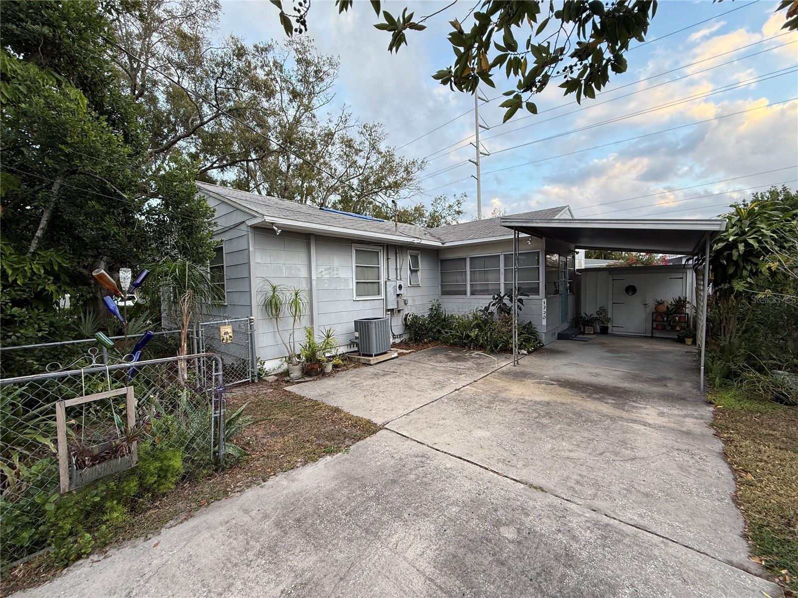 Image 6 of 22 For 1220 47th Street N