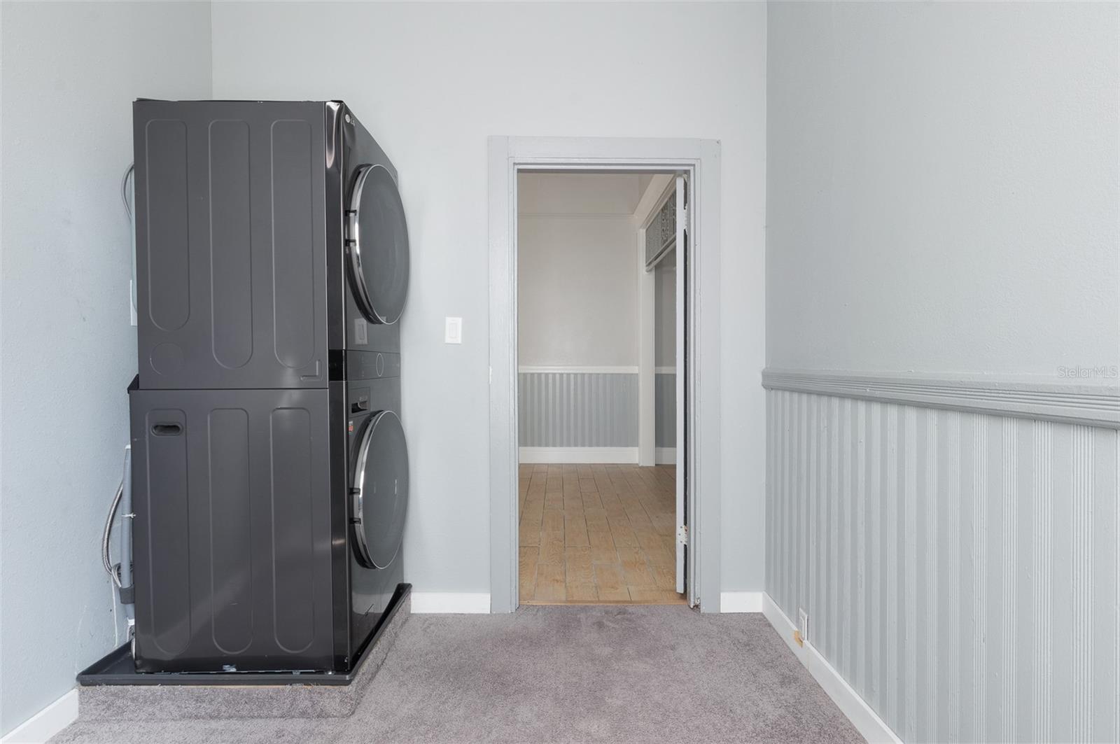 Image 19 of 24 For 906 11th Avenue