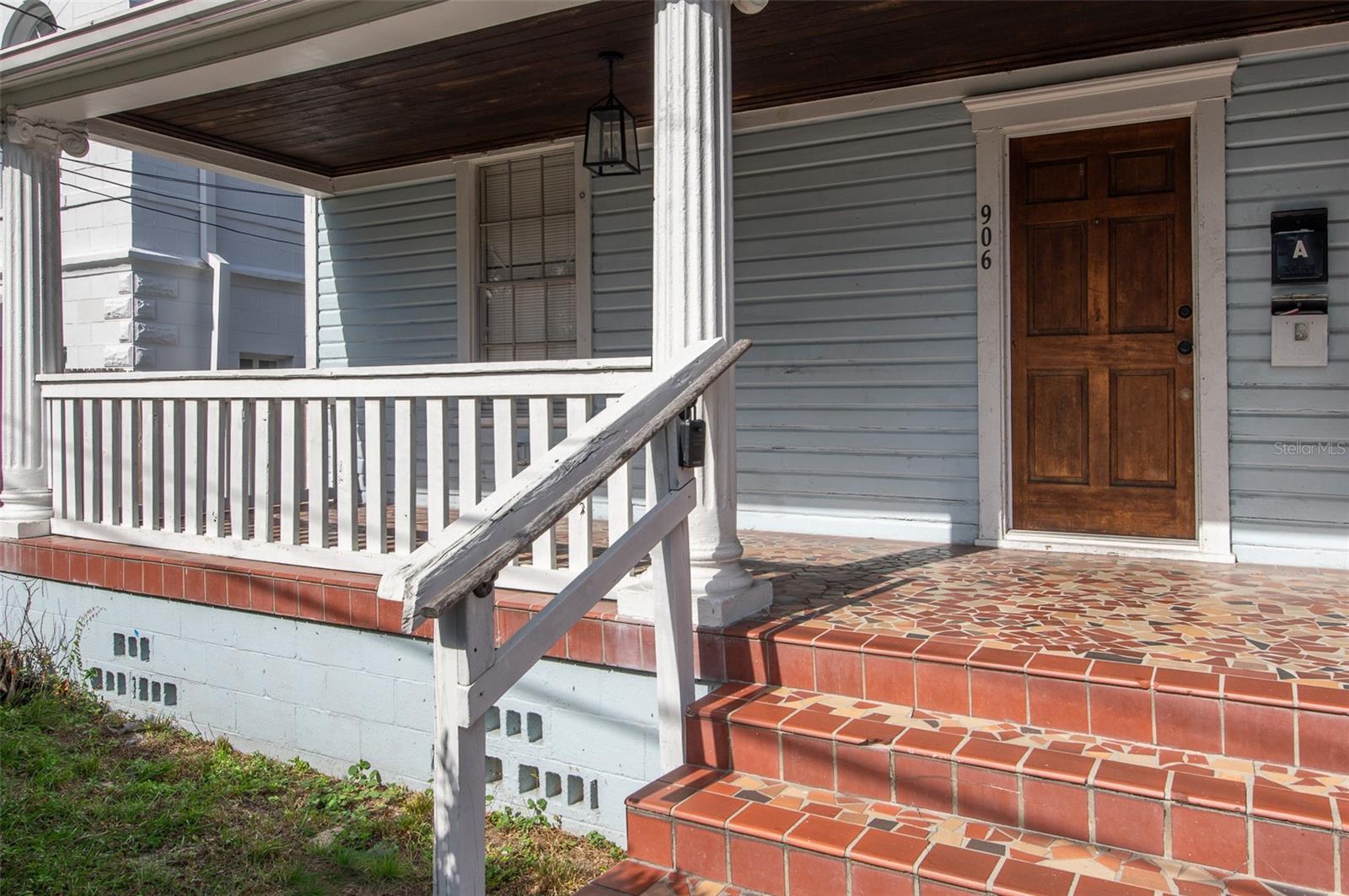 Image 2 of 24 For 906 11th Avenue