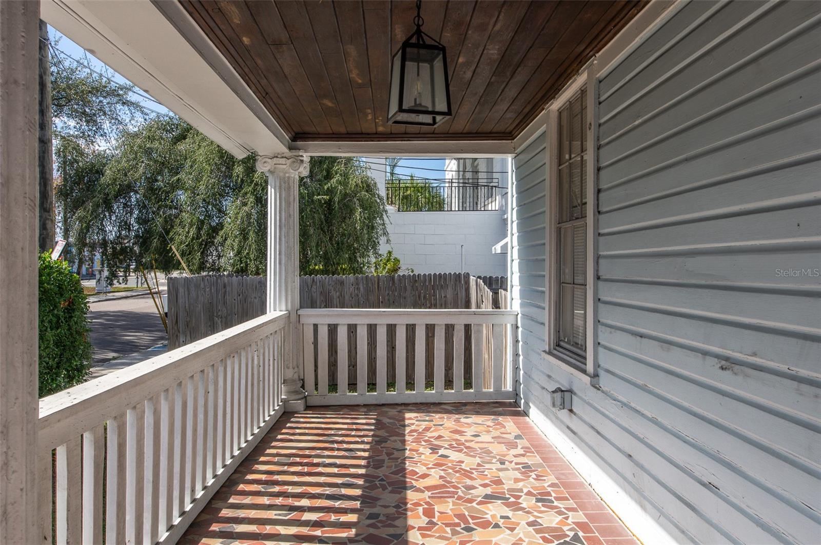 Image 4 of 24 For 906 11th Avenue