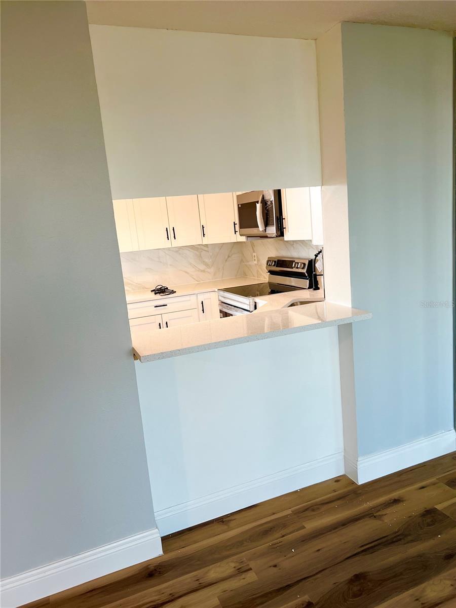 Image 11 of 38 For 2621 Cove Cay Drive 703