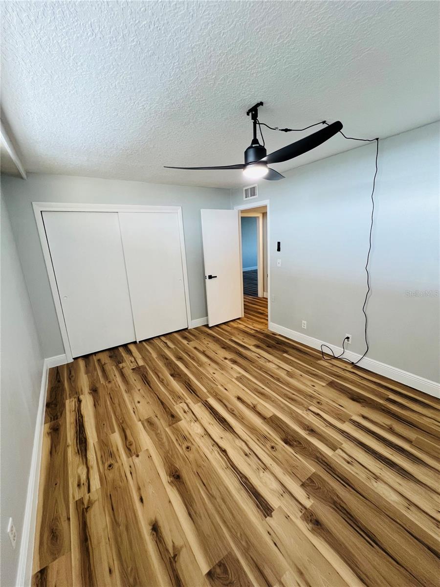 Image 17 of 38 For 2621 Cove Cay Drive 703