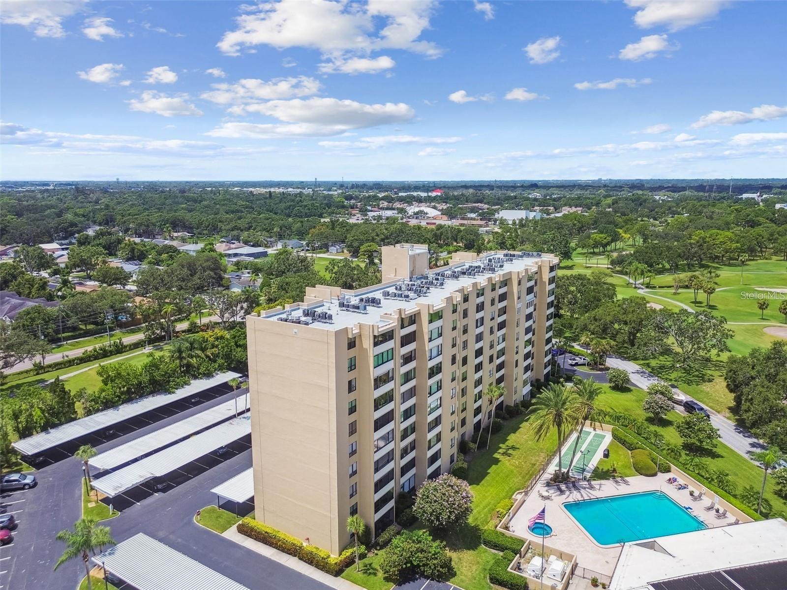 Image 30 of 38 For 2621 Cove Cay Drive 703