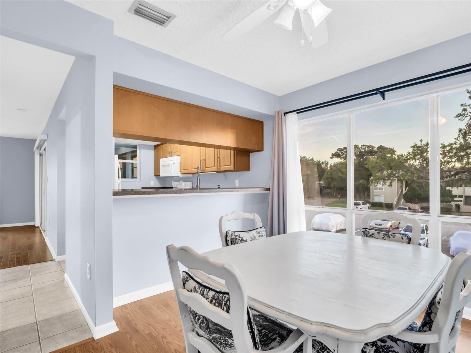 Image 14 of 61 For 622 Windrush Bay Drive Bldg K