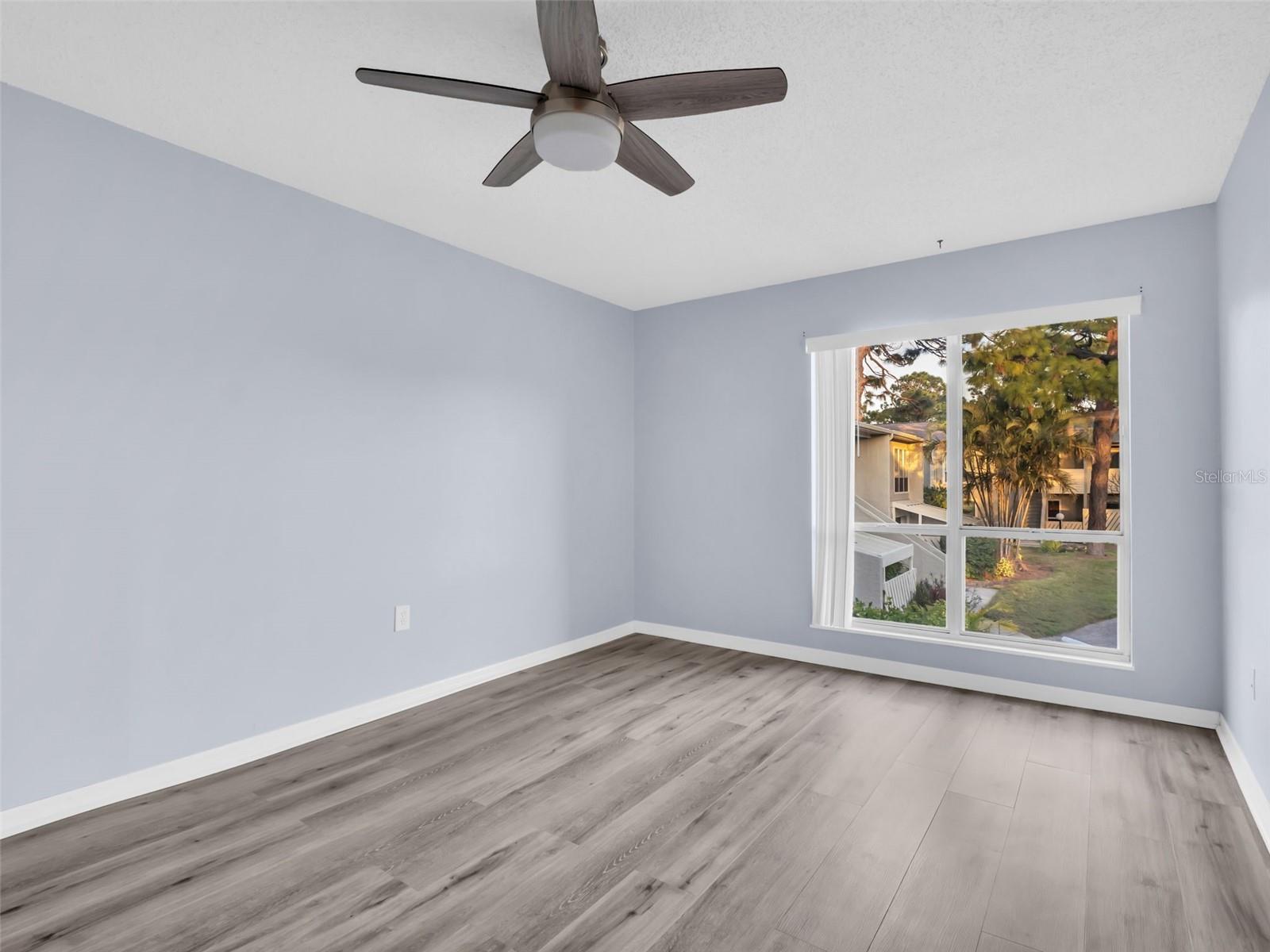 Image 19 of 61 For 622 Windrush Bay Drive Bldg K