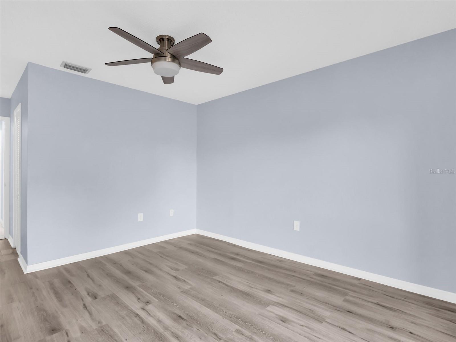 Image 26 of 61 For 622 Windrush Bay Drive Bldg K