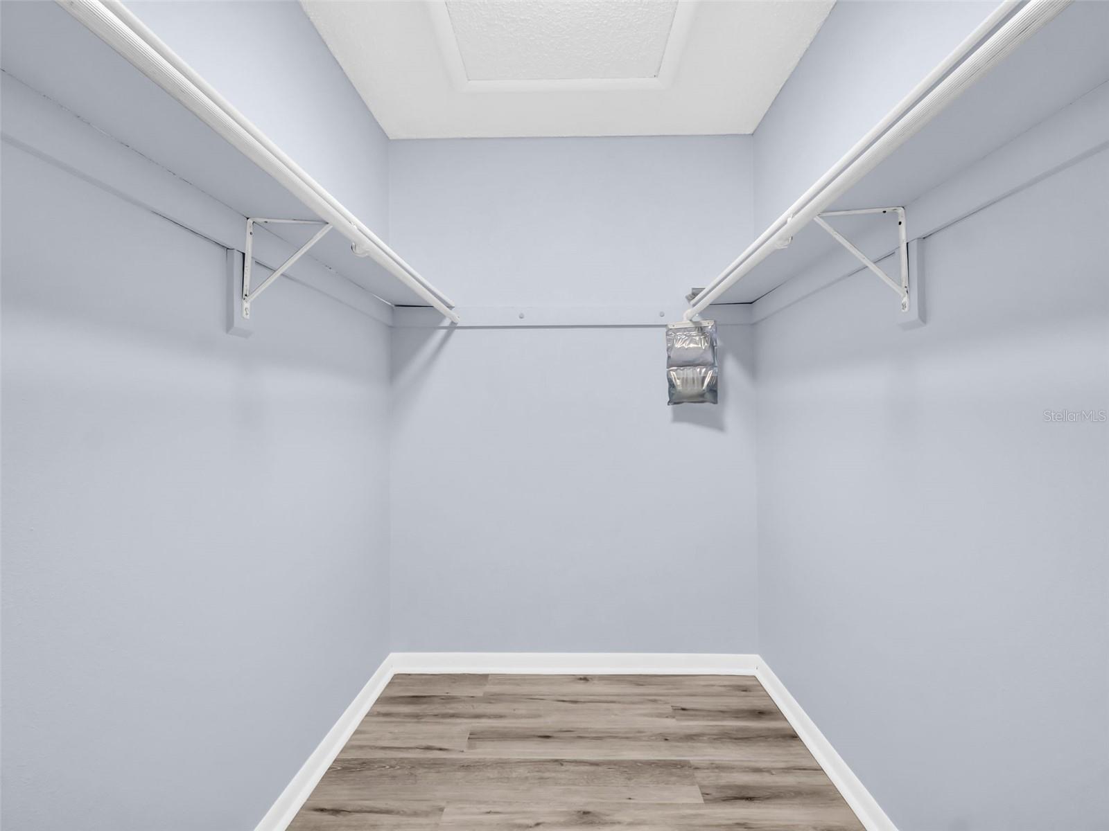 Image 27 of 61 For 622 Windrush Bay Drive Bldg K