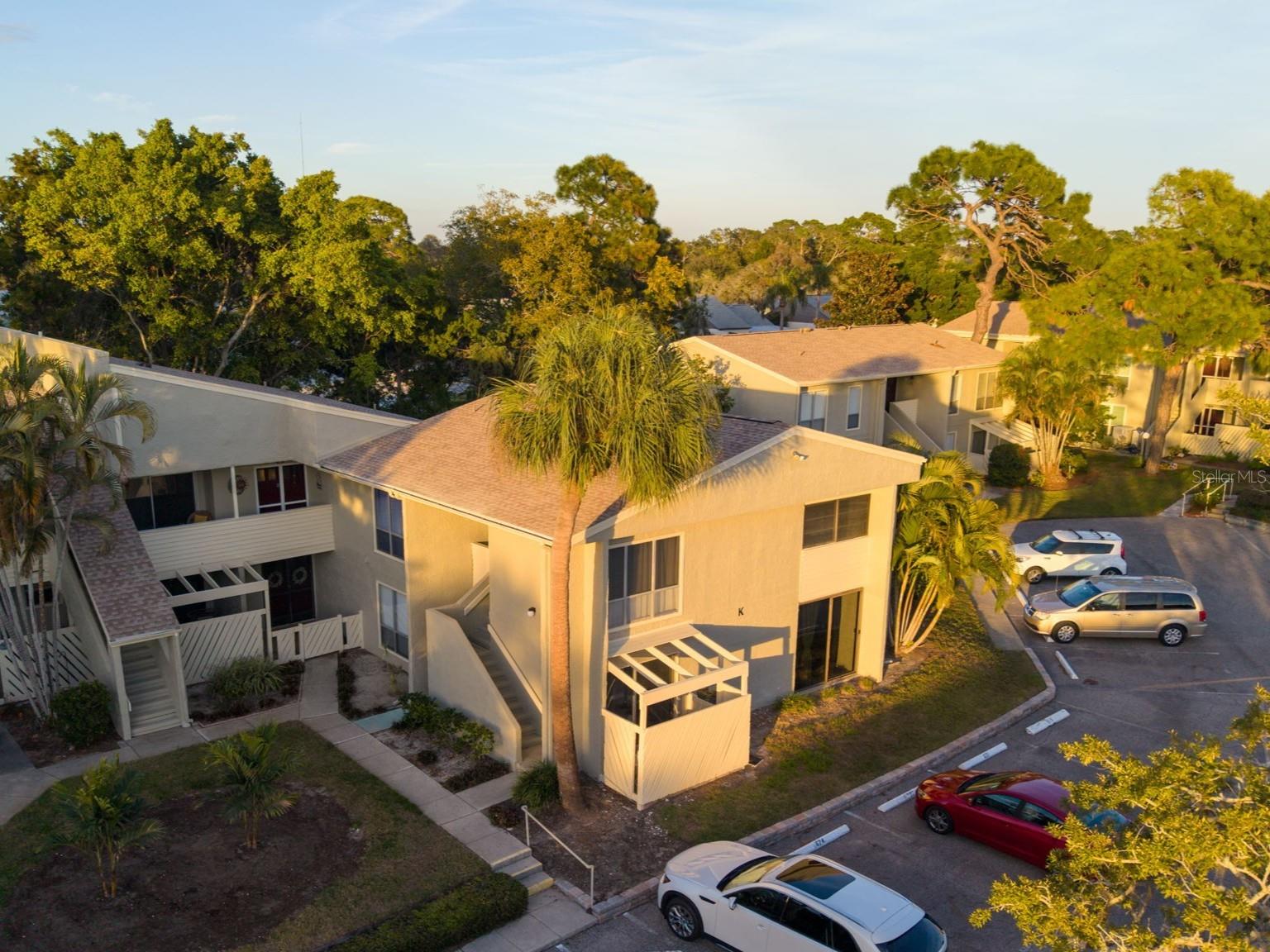 Image 34 of 61 For 622 Windrush Bay Drive Bldg K