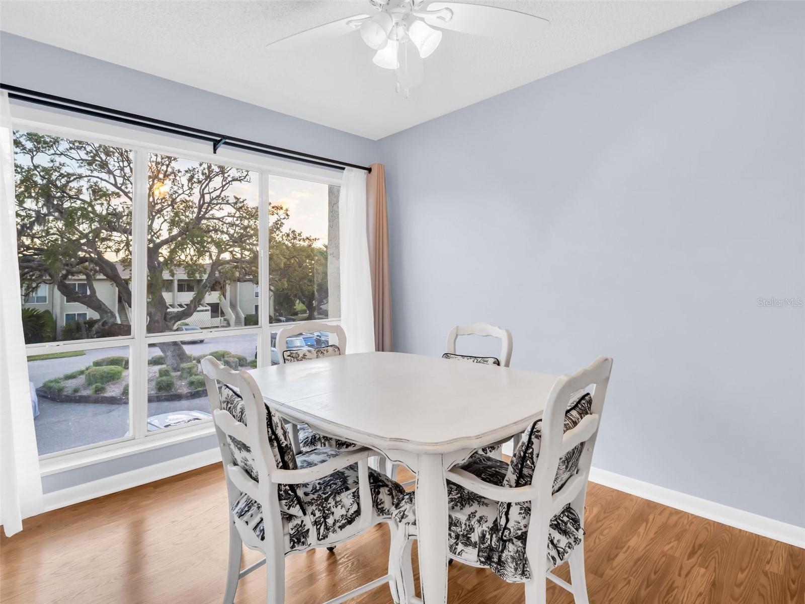 Image 6 of 61 For 622 Windrush Bay Drive Bldg K