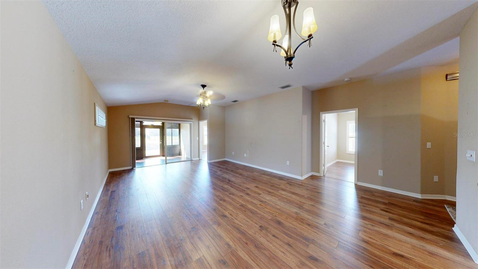 Image 14 of 32 For 6109 Gentle Ben Circle