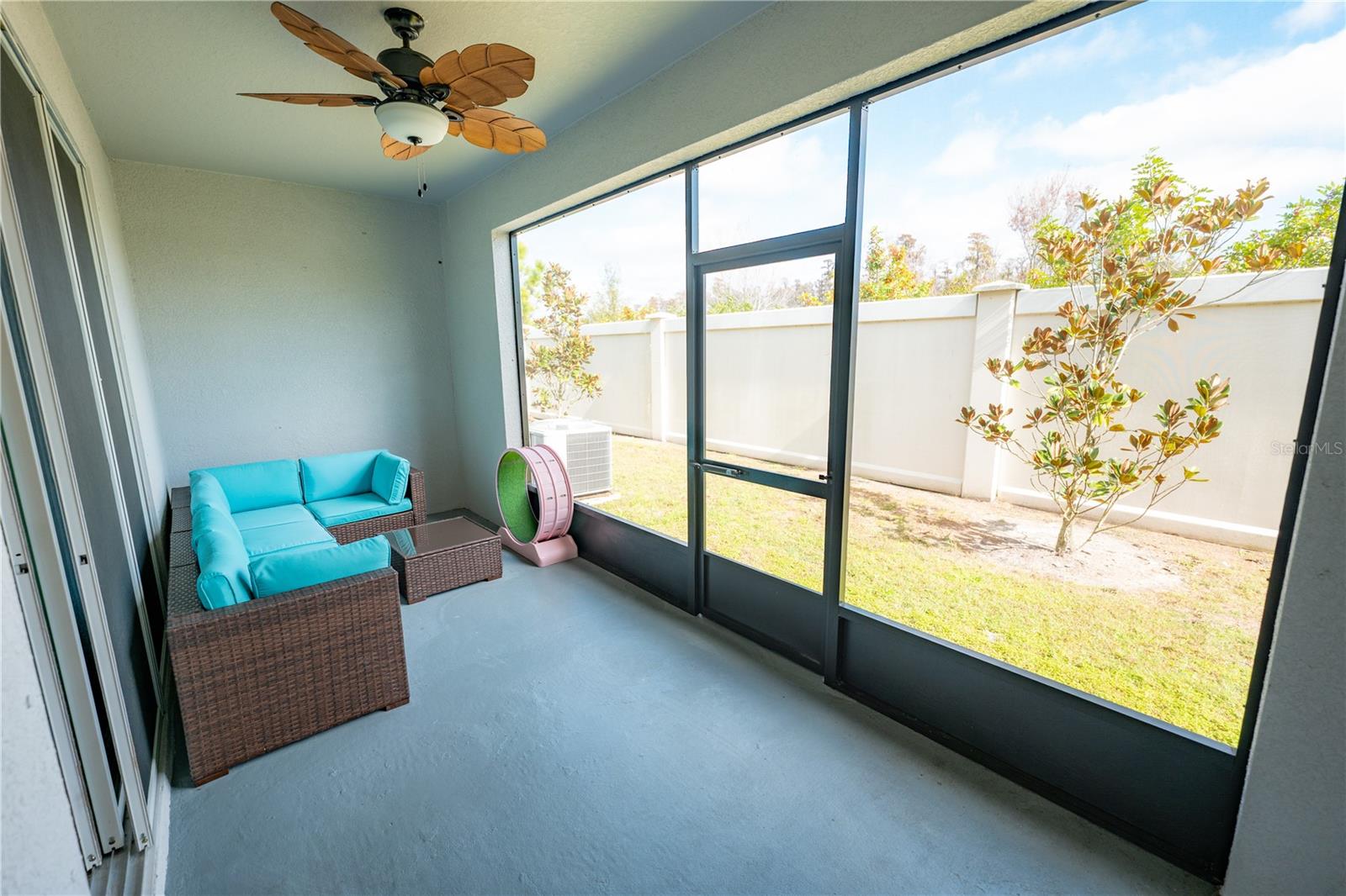 Image 25 of 69 For 2994 Suncoast Plains