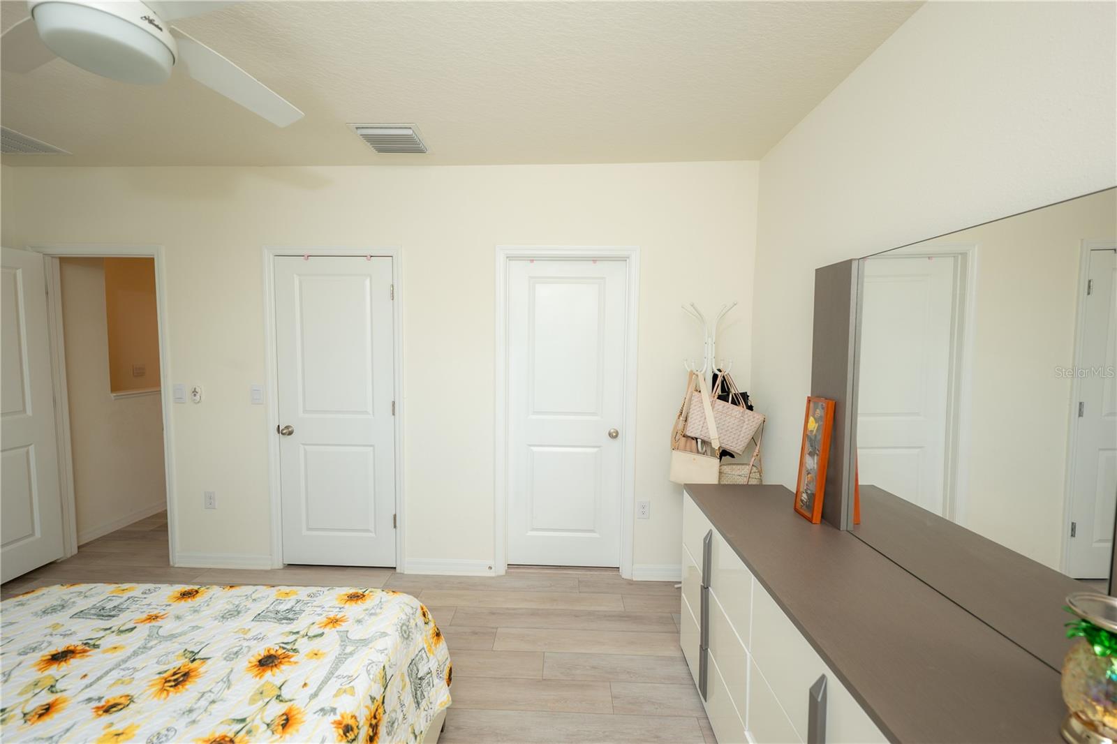 Image 40 of 69 For 2994 Suncoast Plains