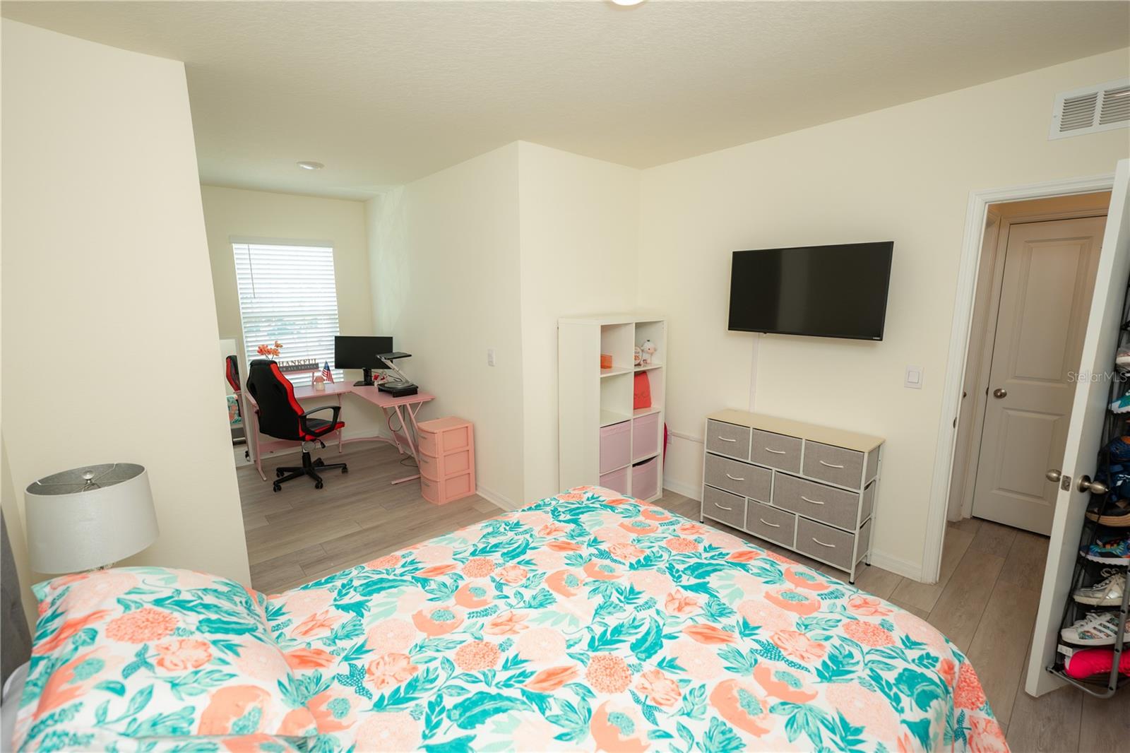 Image 56 of 69 For 2994 Suncoast Plains