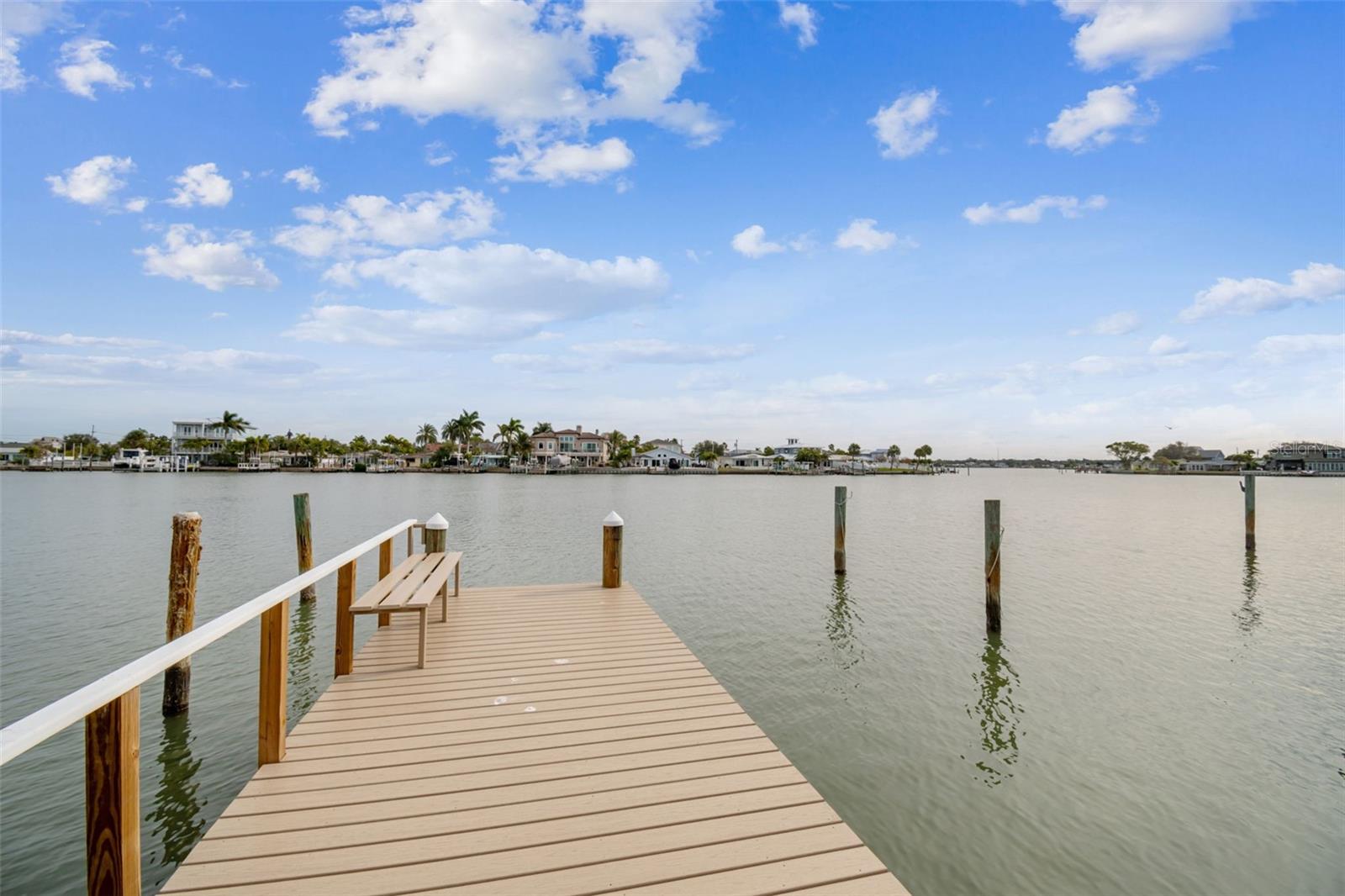 Image 46 of 66 For 2411 Bay Boulevard 3