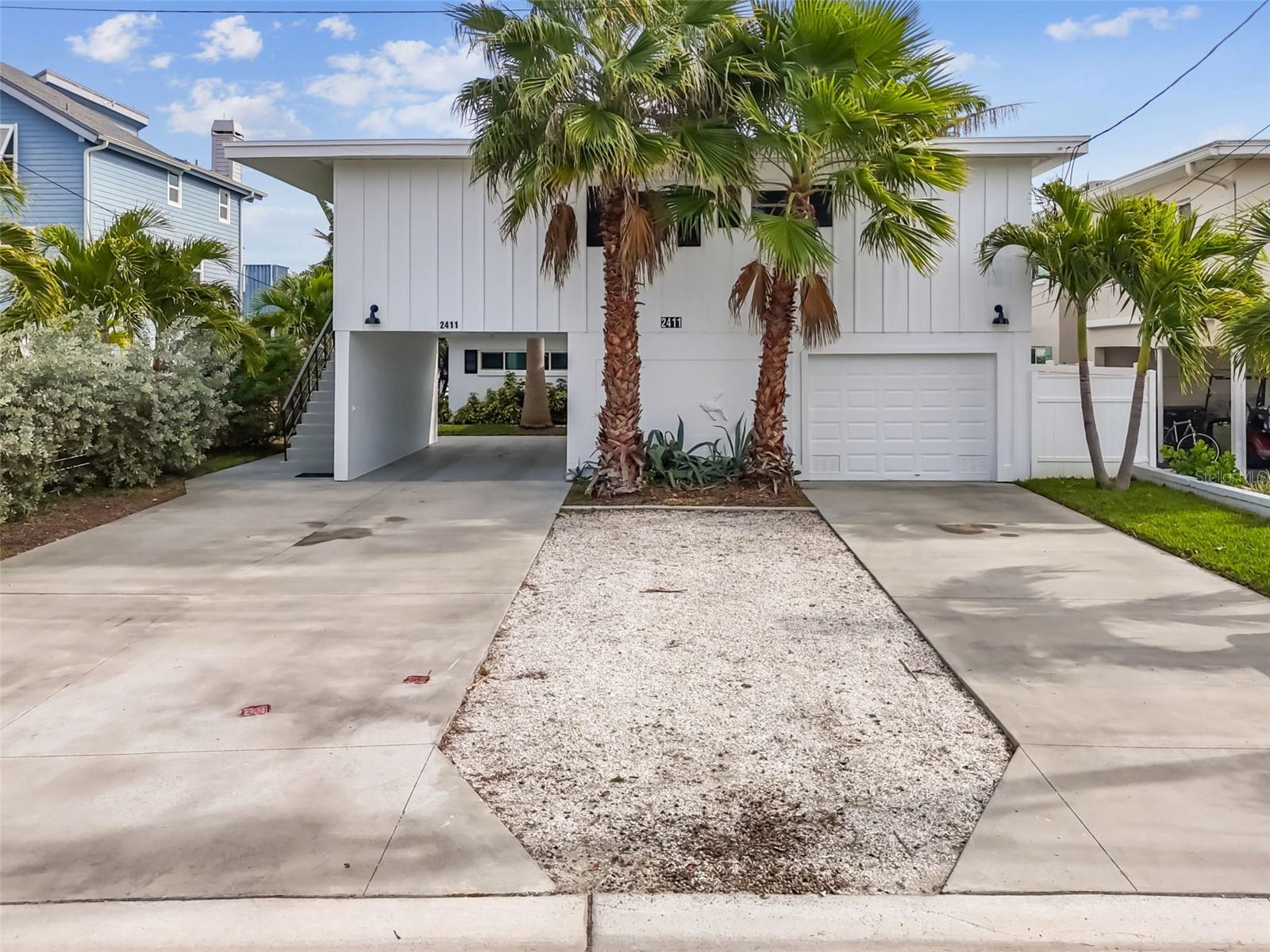 Image 50 of 66 For 2411 Bay Boulevard 3