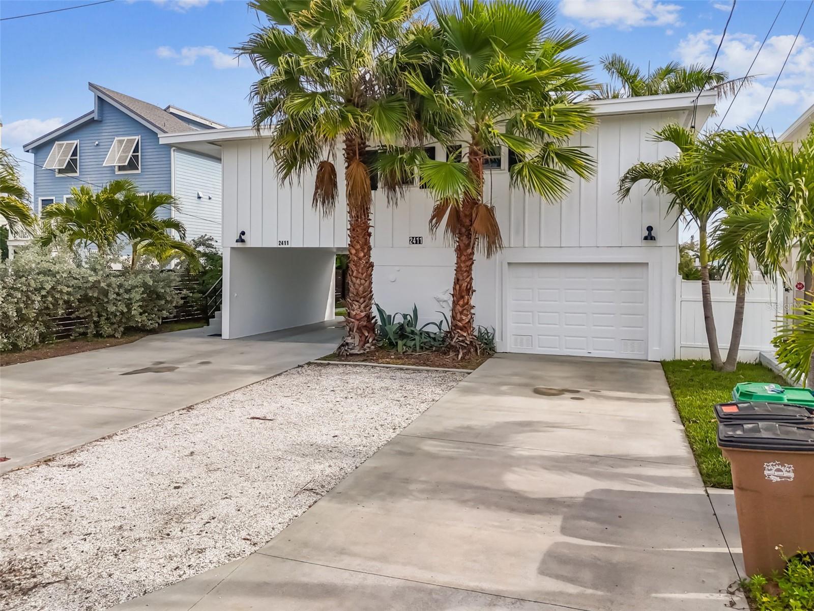 Image 51 of 66 For 2411 Bay Boulevard 3