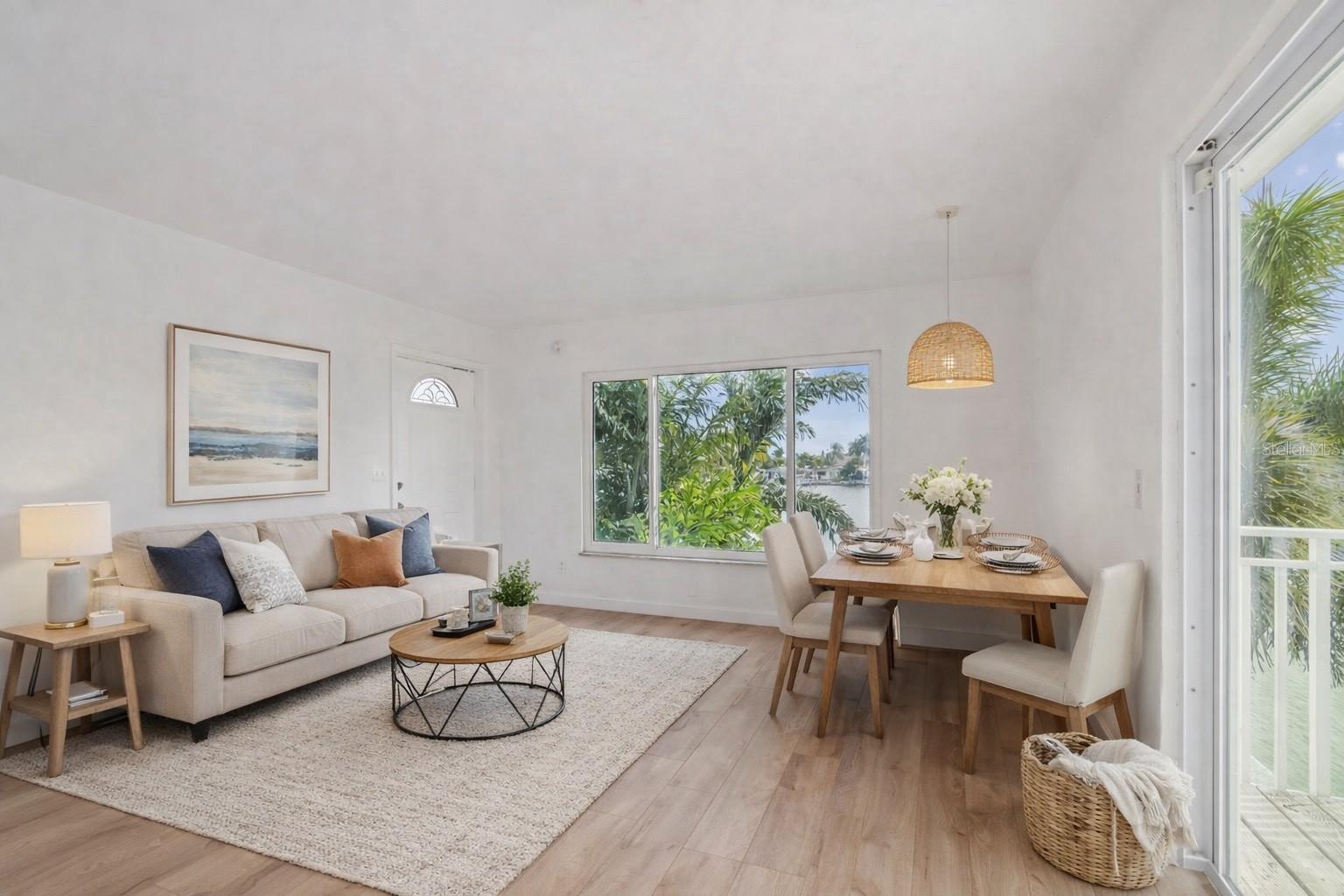 Image 6 of 66 For 2411 Bay Boulevard 3