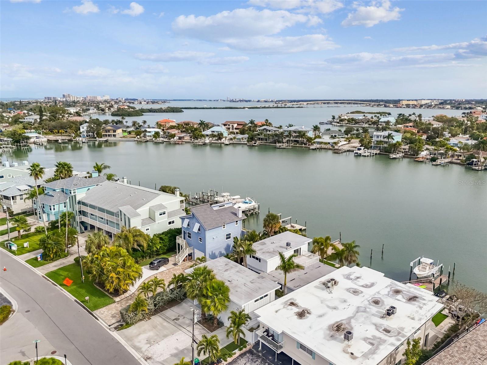 Image 60 of 66 For 2411 Bay Boulevard 3