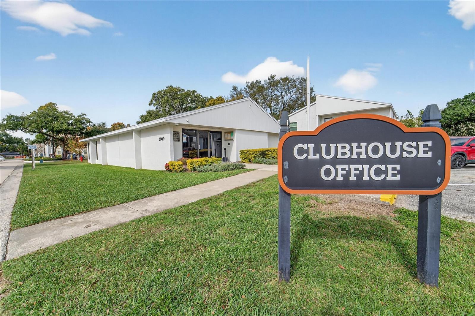 Image 30 of 41 For 3806 Oak Drive V22