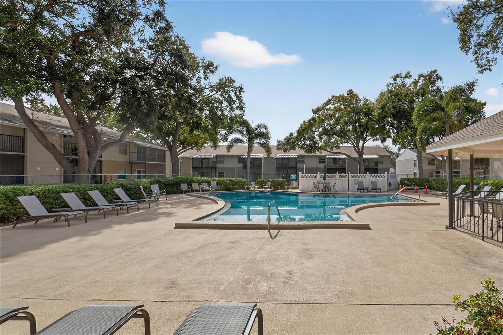 Image 31 of 41 For 3806 Oak Drive V22