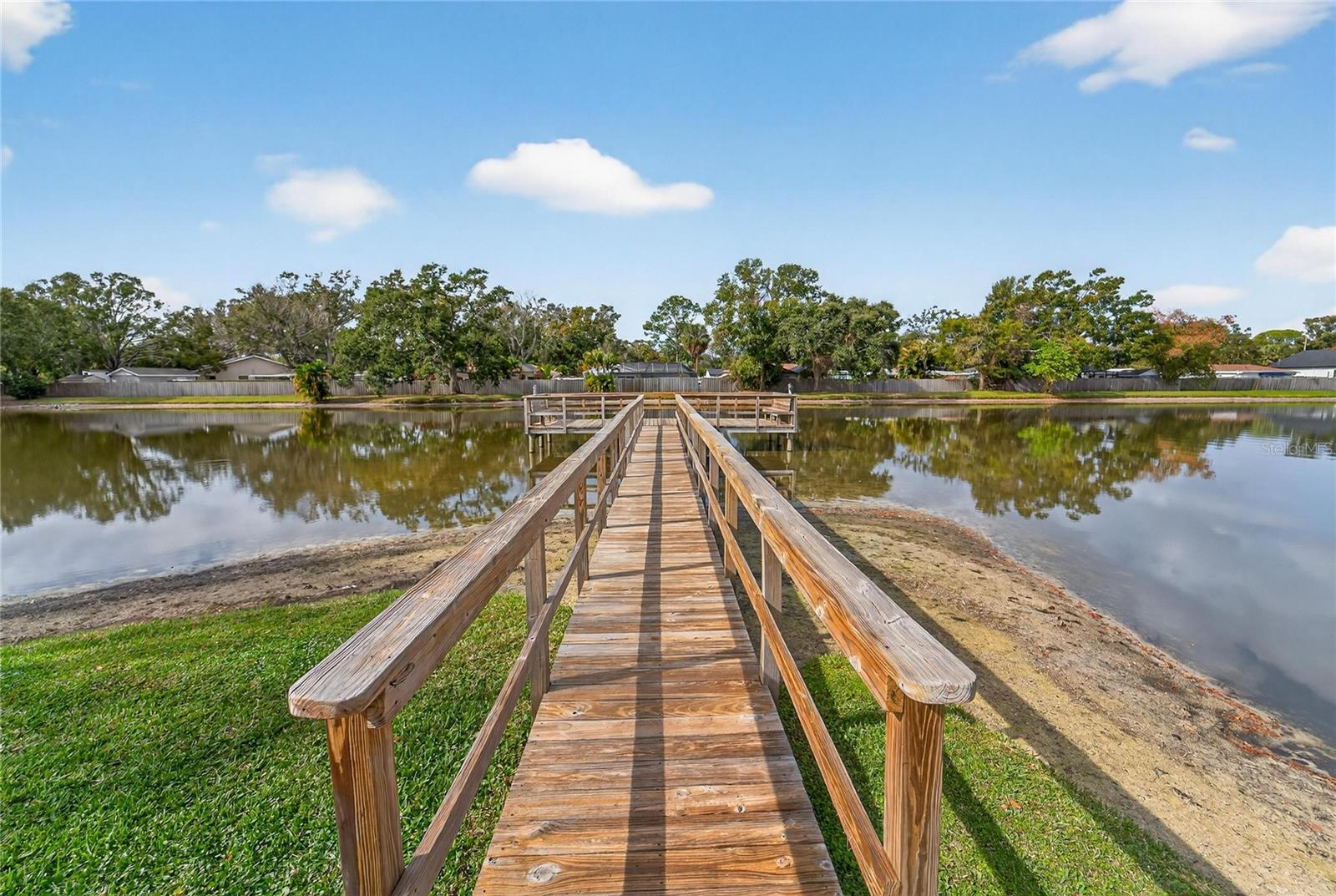 Image 35 of 41 For 3806 Oak Drive V22