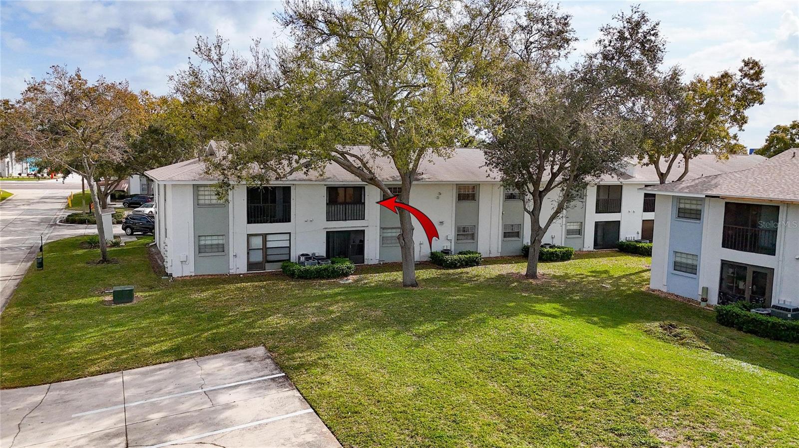 Image 39 of 41 For 3806 Oak Drive V22