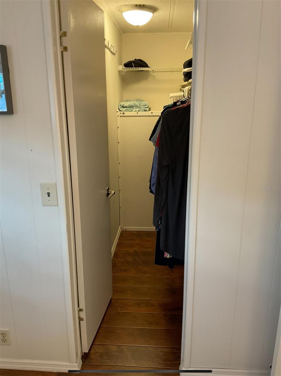 Image 25 of 28 For 72 Pindo Palm Street W