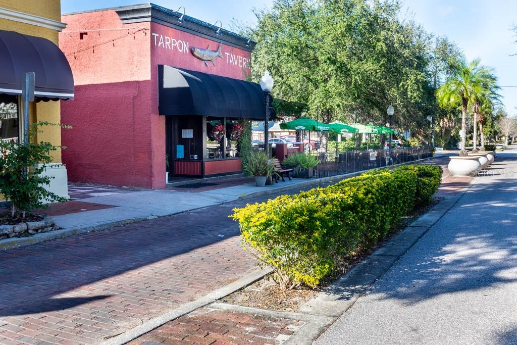 Image 36 of 55 For 103 Park Street